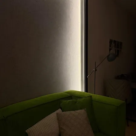 公寓 Skyline 18 View Apartment, Balcony & Parking